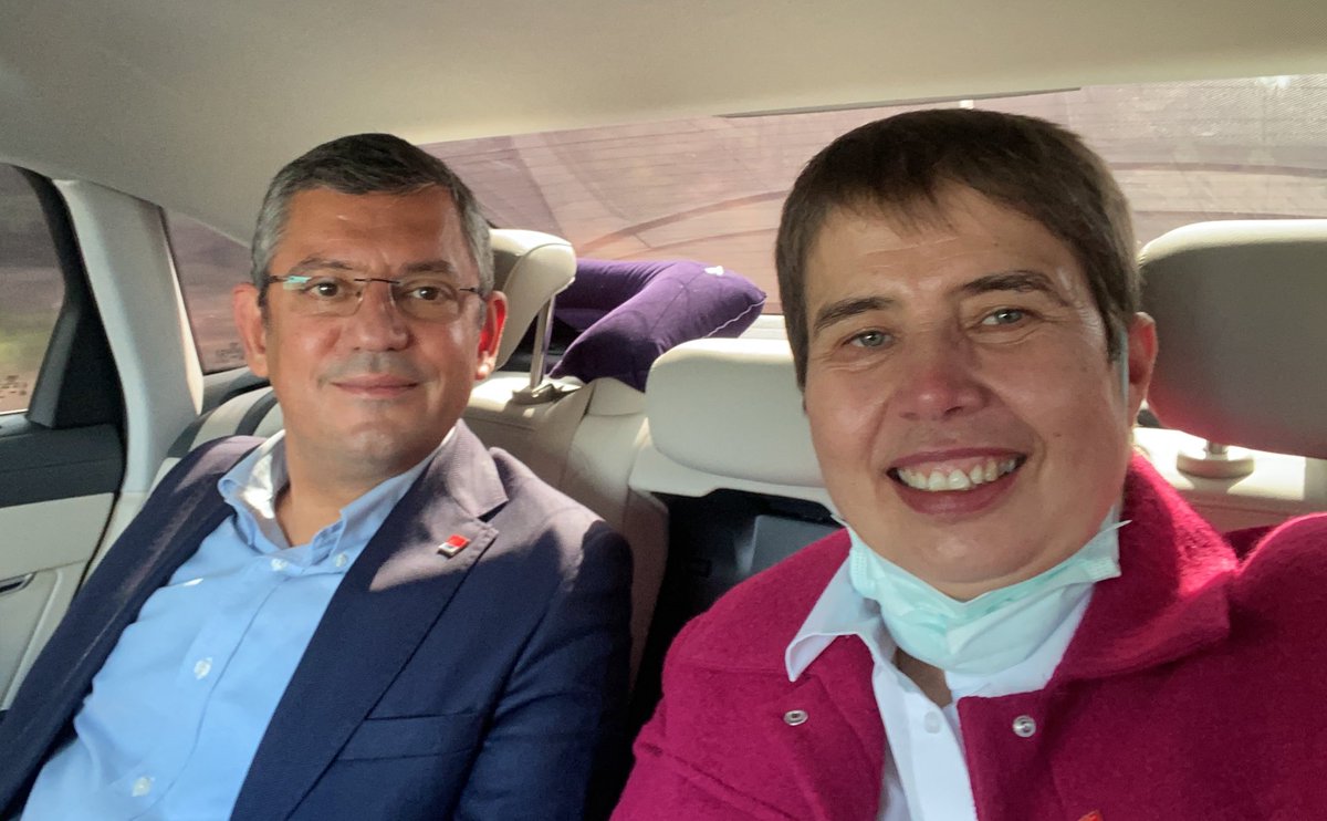 Dr Zeliha Aksaz Şahbaz (@drzelihaaksaz) on Twitter photo Genel Başkanımız Özgür Özel hakkında soruşturma açılmış.
Özgür Özel, Cumhuriyet Halk Partisidir, halkın kendisidir.
Genel Başkanımızın yanındayız, bir adım geri attıramazsınız.
#özgürözel
<a href="/eczozgurozel/">Özgür Özel</a> Genel Başkanımız Özgür Özel hakkında soruşturma açılmış.
Özgür Özel, Cumhuriyet Halk Partisidir, halkın kendisidir.
Genel Başkanımızın yanındayız, bir adım geri attıramazsınız.
#özgürözel
<a href="/eczozgurozel/">Özgür Özel</a>