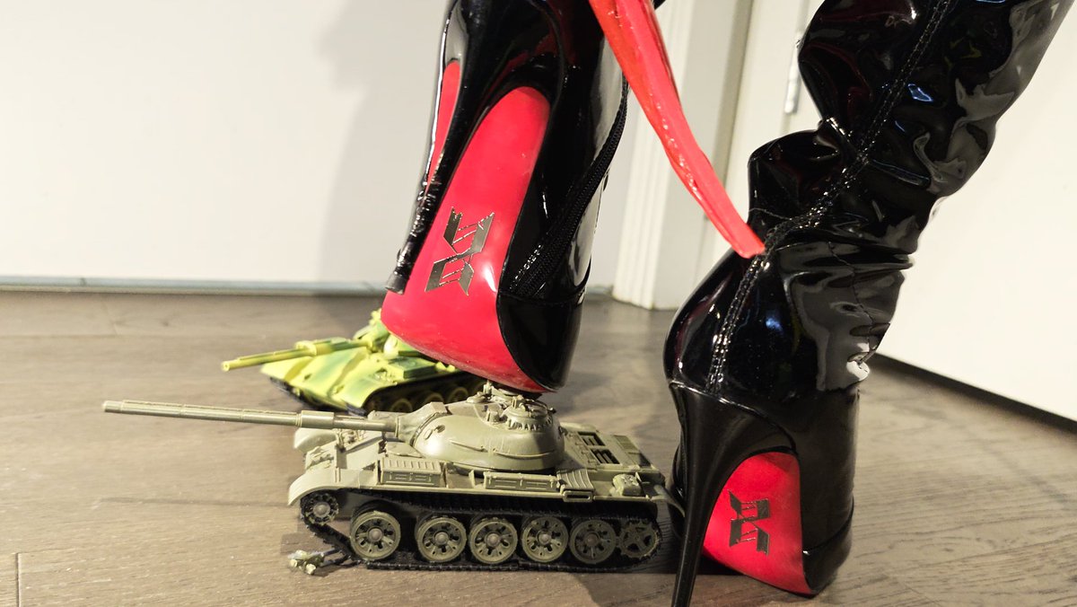 坏坏日常～

#giantess