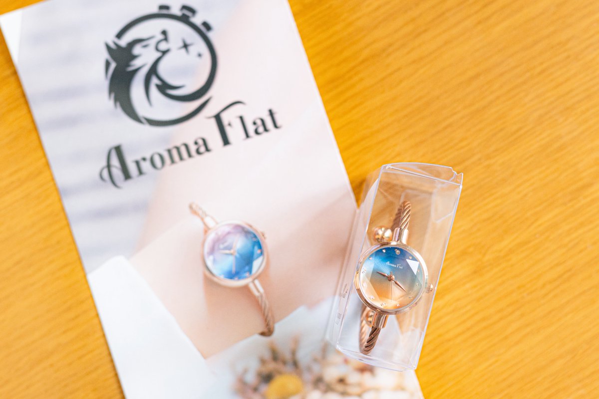 アクセサリー感覚で付けられる、
美しすぎる時計✧︎*。

ラフォーレ原宿でポップアップしているとの事で伺ってきました！
そして流れるようにお迎え⸜(*˙꒳˙*)⸝