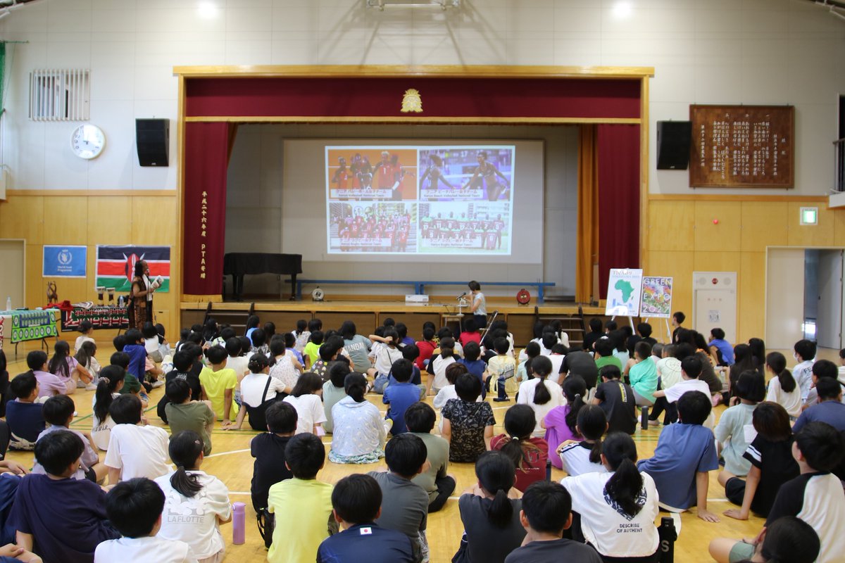 WFP_JP's tweet image. 横浜市立常盤台小学校で開かれた、特別授業に参加しました🏫8月に #横浜市 で開かれる #TICAD9 に向けた授業で、 ケニア大使館と一緒に講演を行いました。その後の #給食🥣では、#ケニア 料理の「カランガ」をいただきました!Asante sana!🇰🇪🇯🇵
@yokohama_koho