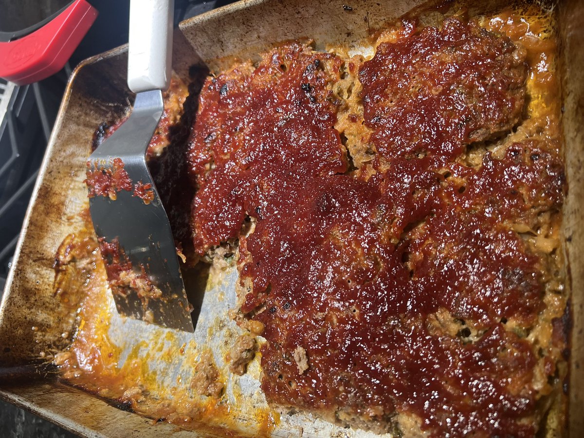 QueenMeganHarris (@meggyharris93) on Twitter photo 