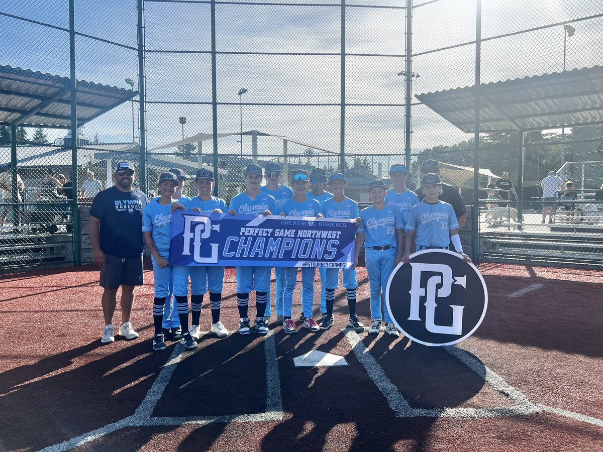 Congrats to the 16s and 13s on tournament wins this weekend! #EarnIt