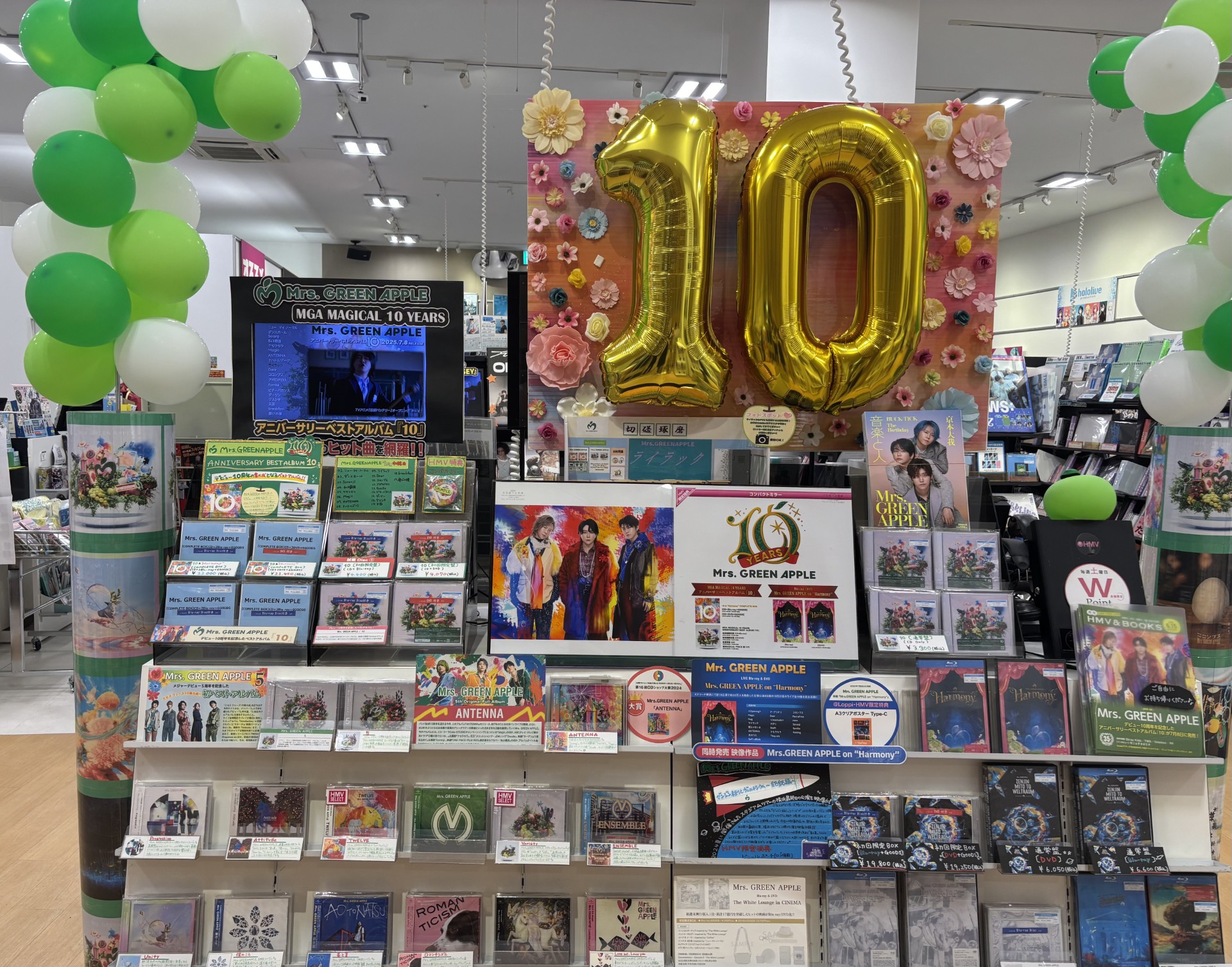 HMVららぽーと和泉 on X: 