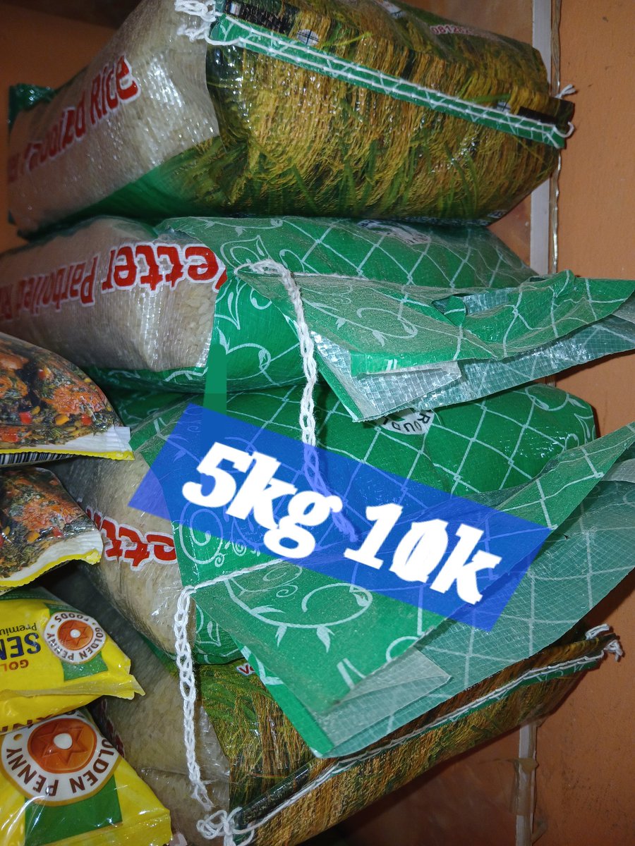 ogechicalista1's tweet image. #Acryforhelp
#Acryforhelp😭😭..please help me buy these 3 bags of rice..
1 bag of 10kg rice 20k
2 bags of 5kg rice..10k each..
Please 👇 I bought this rice so expensive last yr 
.all 40k...and I have plenty of food stuffs n snacks for kids,location jos plateau state