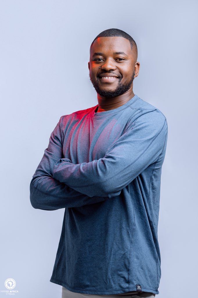 As l celebrate another year, l am reminded of how sufficient the Lord’s grace is. I look forward to the many more years that are ahead of me. #0707King👑

📸: Mirror Africa Photography