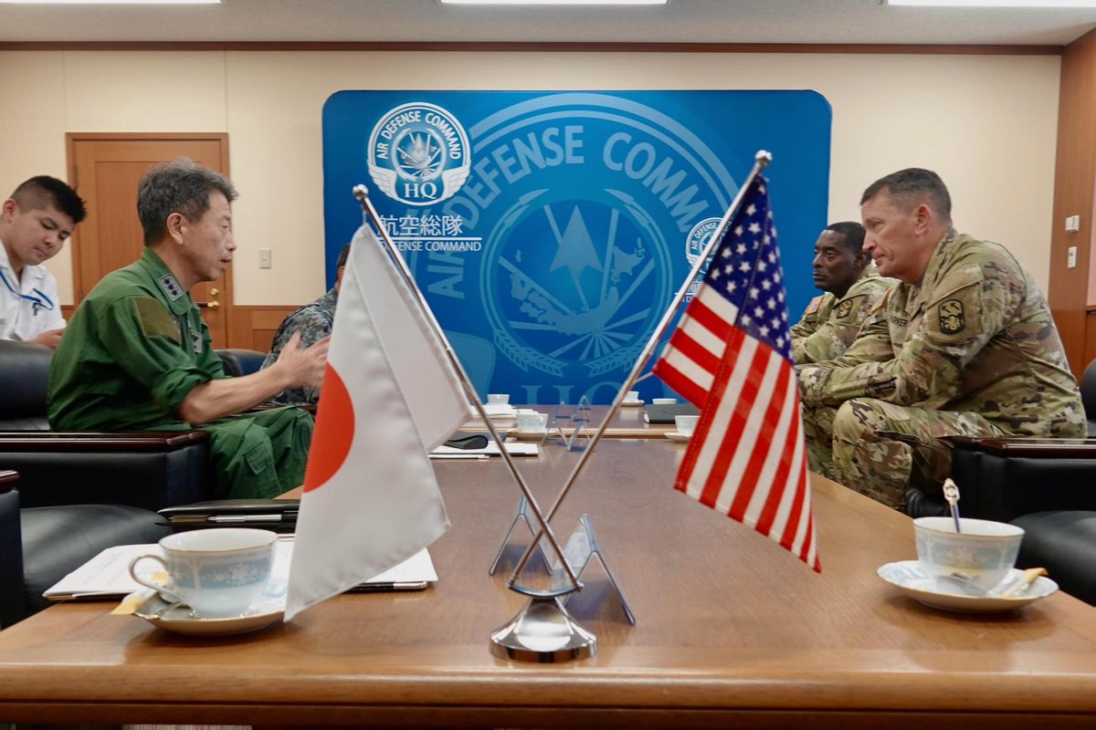 米陸軍第94陸軍防空ミサイル防衛コマンド司令官ウィリアム・M