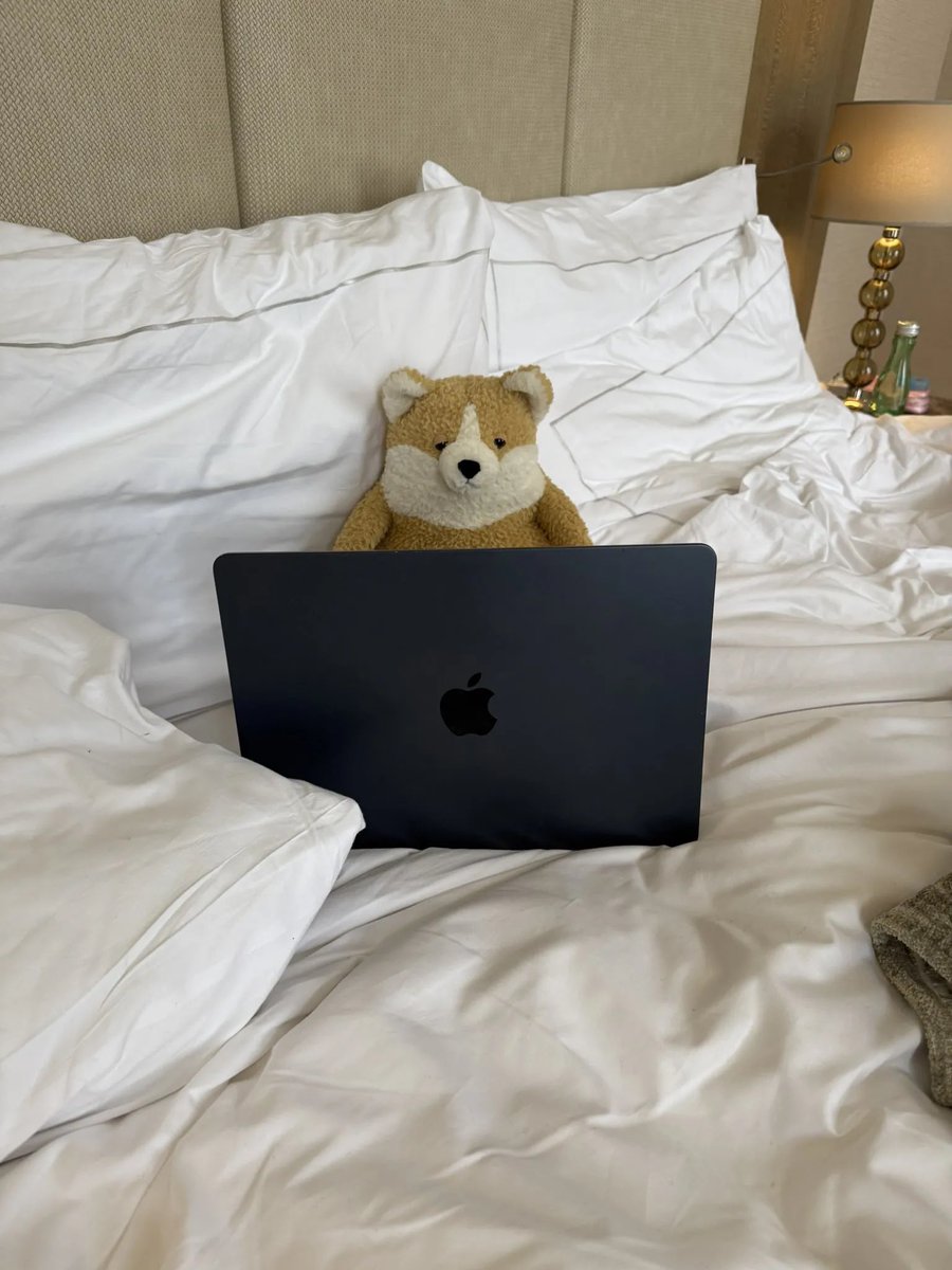 Eric also vibing and chilling