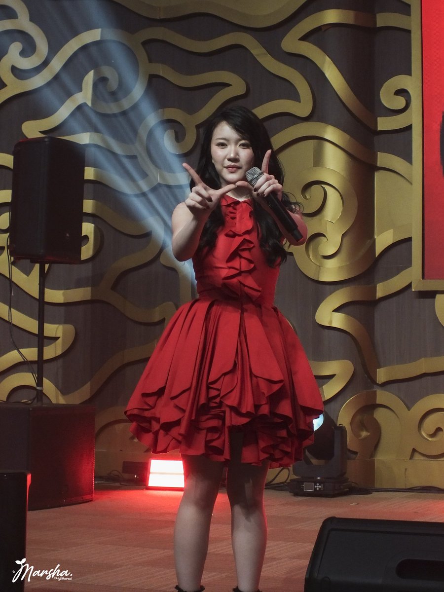 Hoff🌱☕ (@hofflonewolf) on Twitter photo WarshaOshi 😼😼😼
<a href="/L_MarshaJKT48/">Marsha Lenathea</a>
6 Jul 2025 - JKT48 ALL IN TOUR 2025, Cimahi
#MarshaJKT48 #MyEthereal #ALLINTOUR2025CIMAHI WarshaOshi 😼😼😼
<a href="/L_MarshaJKT48/">Marsha Lenathea</a>
6 Jul 2025 - JKT48 ALL IN TOUR 2025, Cimahi
#MarshaJKT48 #MyEthereal #ALLINTOUR2025CIMAHI