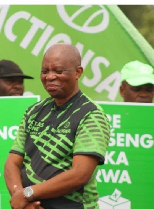 Natives are a powerless bunch shem, we are now addressed by a white mediocre like Paul O'Sullivan on what needs to be done! Till when brothers and sisters?