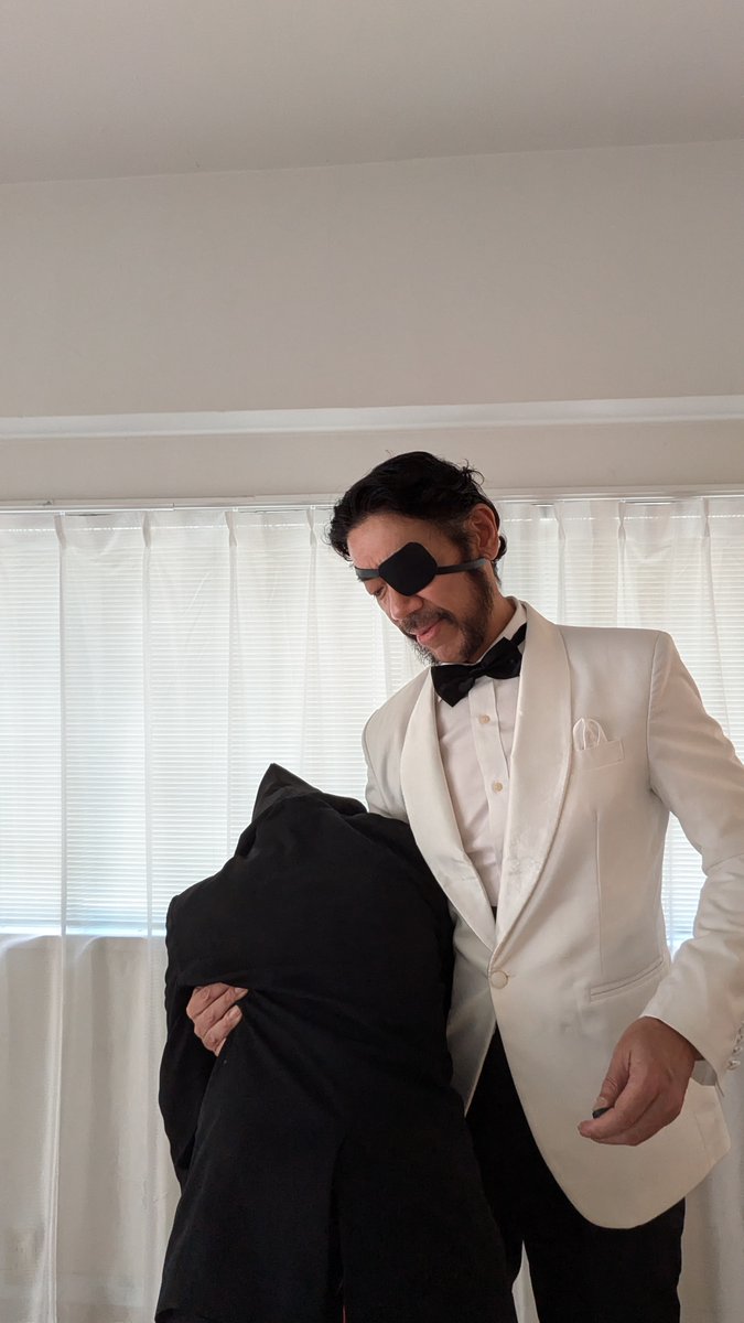 Kiiler_JPN's tweet image. W「ロクな仕事もってこねぇな！」
D「座ってるだけでお金になるなら教えてほしいね？？」

W「もっと金になる仕事もってこい」
D「・・・・・・・」

W「邪魔だな・・・」
D「・・・・・」

#FORCESUMMIT2025
#フォースサミット2025