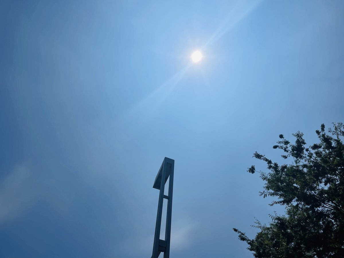 名古屋は暑かった🫠
汗で化粧が剥がれ落ちた。