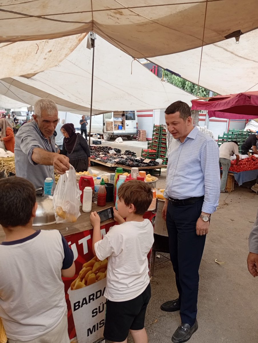 AK Parti Merkez İlçe Başkanı Mehmet Fatih Olgun’dan Semt Pazarı Ziyareti: “Sıkılmadık El Bırakmıyoruz”
 <a href="/RTErdogan/">Recep Tayyip Erdoğan</a> <a href="/AhmetAYDIN_02/">Ahmet AYDIN</a> <a href="/resulkurt34/">Doç. Dr. Resul Kurt</a> <a href="/dr_ishaksan/">Doç.Dr.İshak Şan</a> <a href="/MustafaAlkayis/">Av. Mustafa Alkayış</a> <a href="/HuseyinOzhan_/">Hüseyin Özhan</a> <a href="/fbulentkablann/">Faruk Bülent Kablan</a> <a href="/m_fatiholgun/">Mehmet Fatih OLGUN</a> <a href="/AvSalihaDiler/">Av. Saliha DİLER</a> <a href="/ramazancetin02/">Ramazan ÇETİN</a> <a href="/Akpartiadiyaman/">Akpartiadıyaman</a>