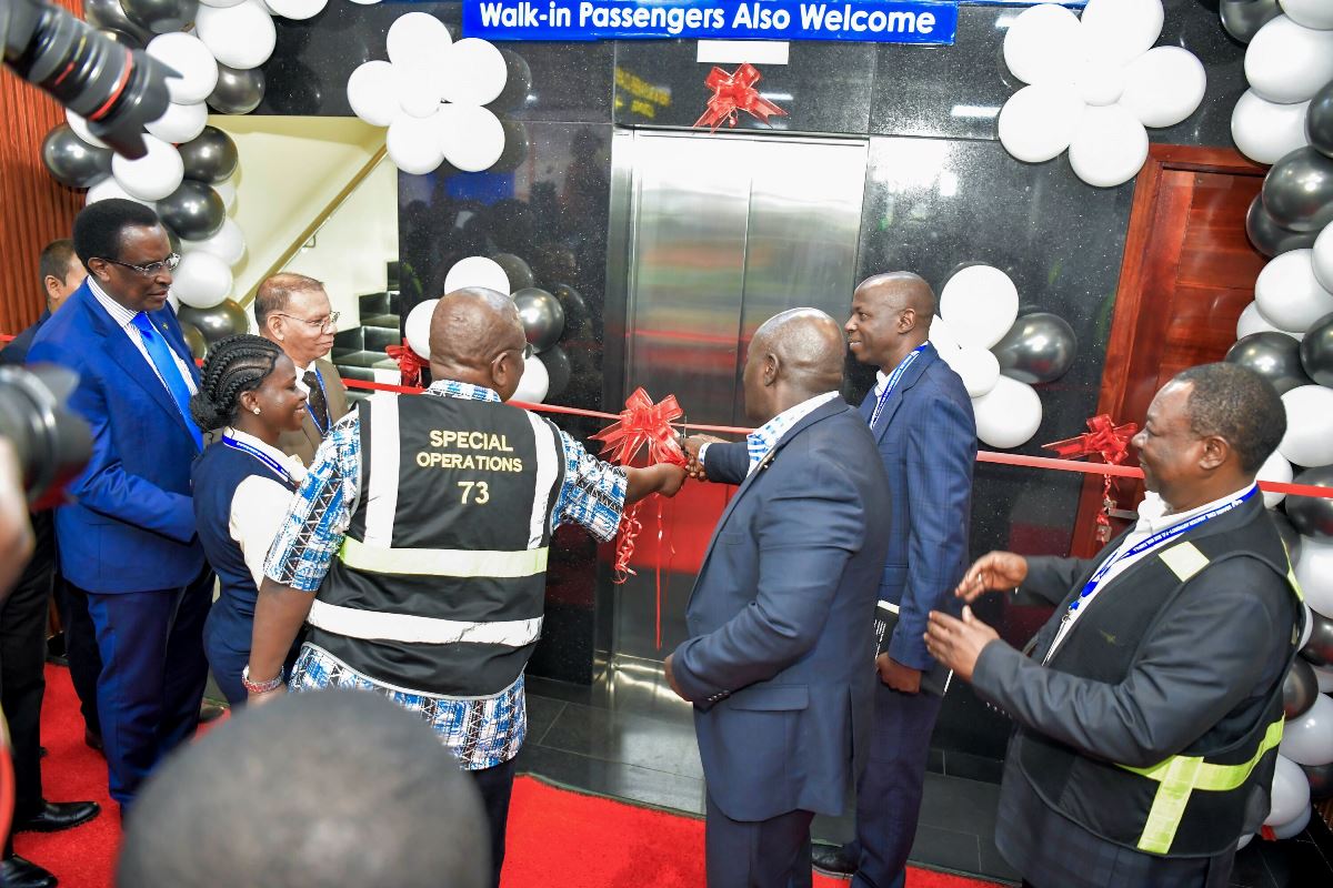 samuelkeeya1's tweet image. Entebbe International Airport Unveils the New Karibuni Business Lounge. Read more by checking out our article below..........
responsibletourismcompany.com/entebbe-intern…
@RespTourismUG @Mamerito @UgandaCAA