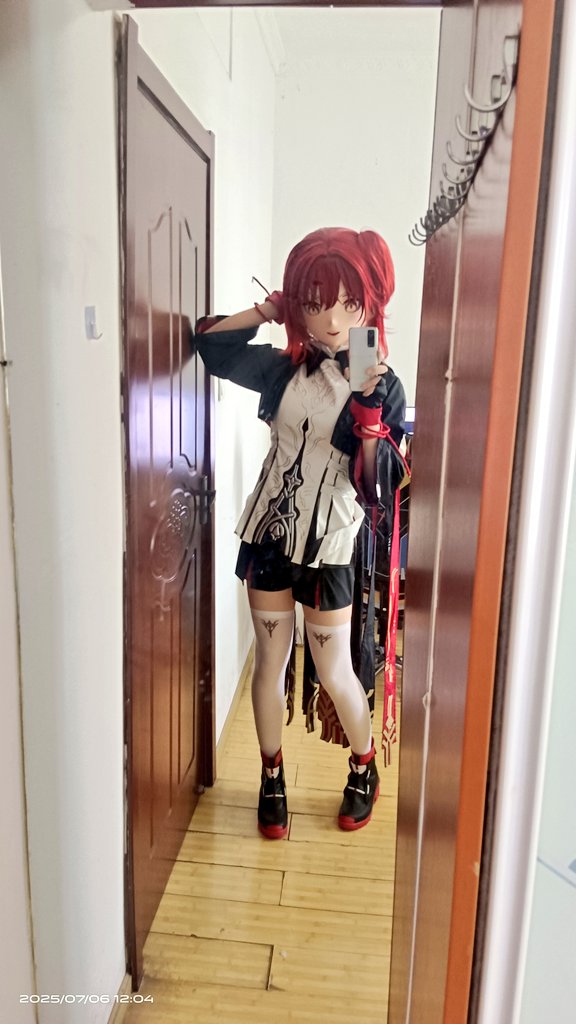 Misaka93222766's tweet image. 一天一🍎～医生远离我～
壳： @sakura_ingnai 
#Arknights #明日方舟 #kigurumi #着ぐるみ
