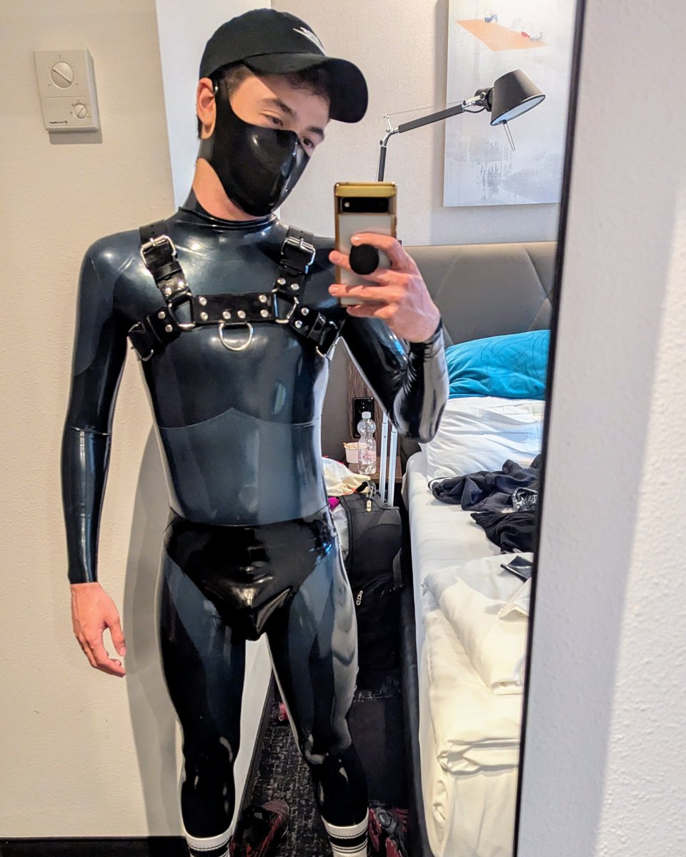 Lil_rubberboy tweet media