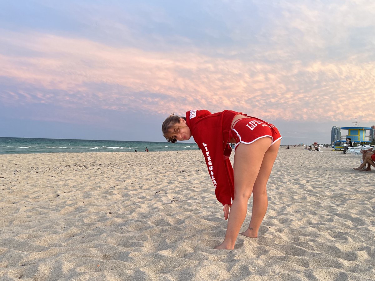 your lifeguard ❤️

onlyfans.com/silviasoprano