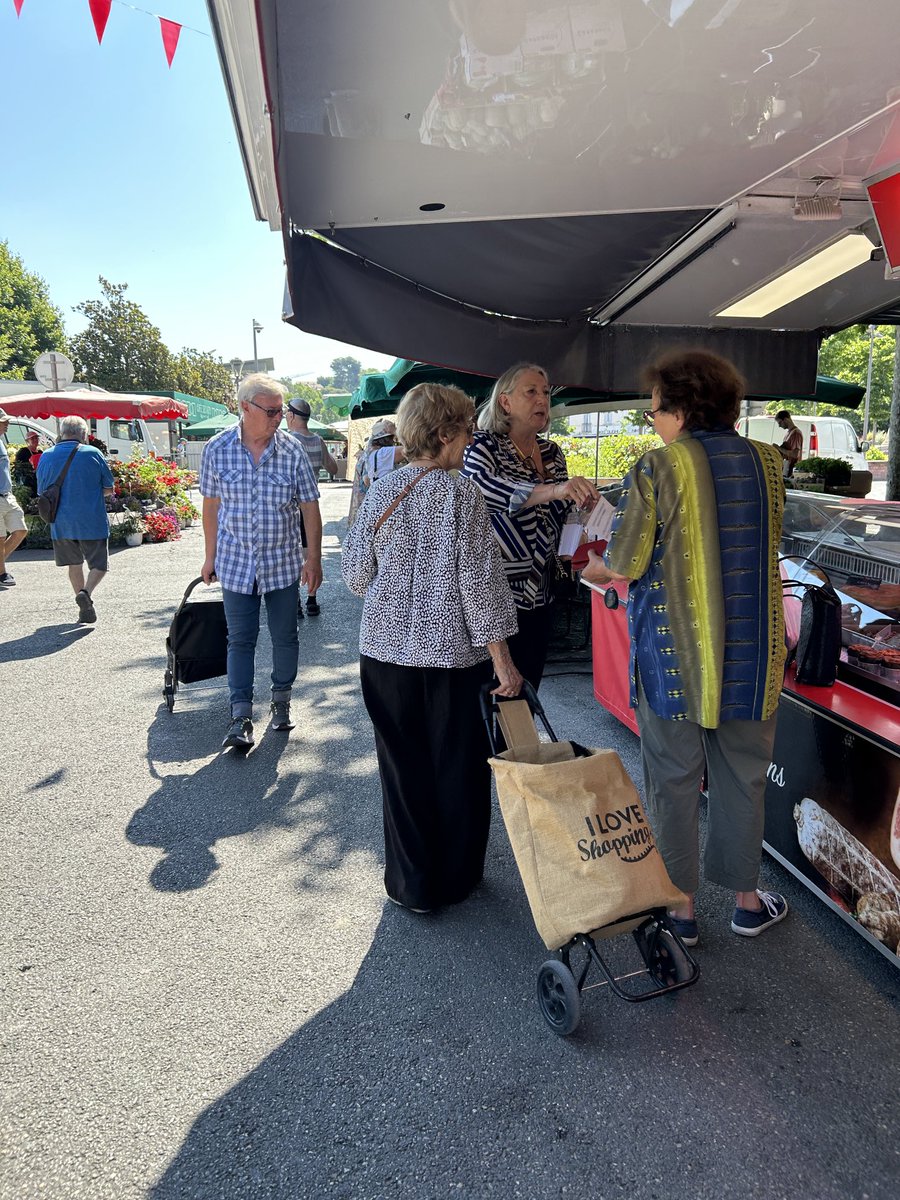 Joëlle Mélin (@joellemelinrn) on Twitter photo Remarquable tractage sur le marché d’Aubagne pour confirmer l’avis unanime des aubagnais : l’office de tourisme sur le marché de G Gazay c’est NON <a href="/RNational_off/">Rassemblement National</a> <a href="/MLP_officiel/">Marine Le Pen</a> <a href="/J_Bardella/">Jordan Bardella</a> Remarquable tractage sur le marché d’Aubagne pour confirmer l’avis unanime des aubagnais : l’office de tourisme sur le marché de G Gazay c’est NON <a href="/RNational_off/">Rassemblement National</a> <a href="/MLP_officiel/">Marine Le Pen</a> <a href="/J_Bardella/">Jordan Bardella</a>