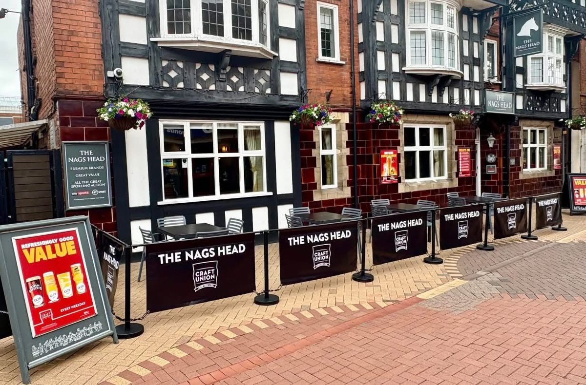 You can tell the weather has been lovely as we have been busy production a lot of Cafe Barriers! 😎😎

With various material options, you can showcase your brand while creating a stylish, functional barrier for your space.