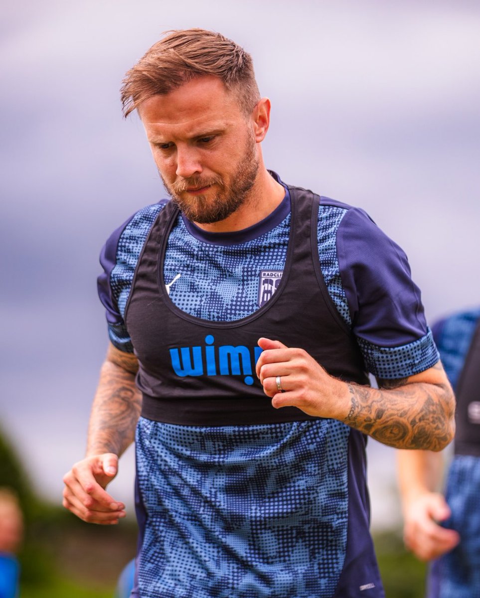 Stepping up the preparation 🪜

Avro (A) 🔜

#WeAreRadcliffe #UTB