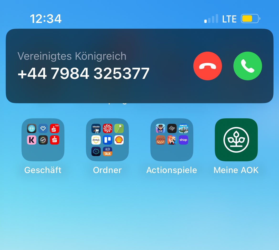 Korrekt von Charles Abi, dass er sich mal wieder meldet