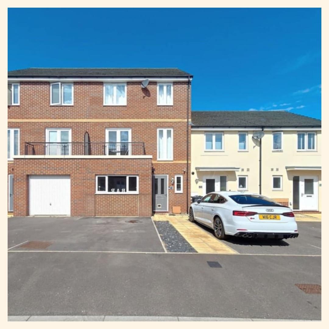 For Sale Devonshire Way, Bridgwater, TA6 

🏡 Deceptively large 4 bedroom house  
🛋️ 2 spacious reception rooms  
🌞 Sunny, private rear garden  
🅿️ Driveway parking available  
🛠️ 2.5 years NHBC Guarantee remaining  
🆕 Brand new...