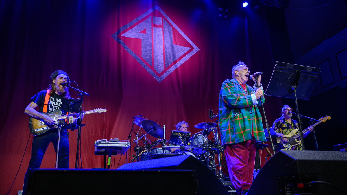 Public Image Ltd (@pilofficial) on Twitter photo Little break from live shows, but we've added a bunch of reviews to the PiL LinkTree, including Louder than Sound.
linktr.ee/pilofficial
Photo © Melanie Smith Little break from live shows, but we've added a bunch of reviews to the PiL LinkTree, including Louder than Sound.
linktr.ee/pilofficial
Photo © Melanie Smith