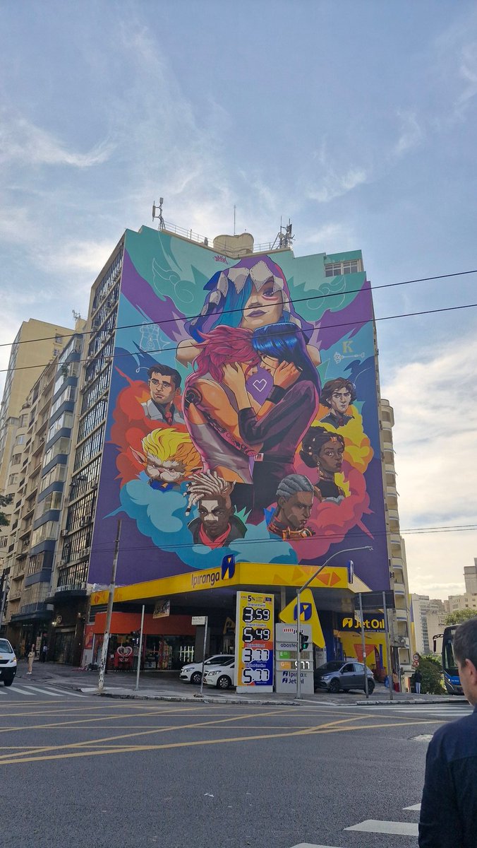 um_pouco_Oliver's tweet image. Viva aos gays e aos artistas e aos gays artistas que tambem sao gente 💯💯