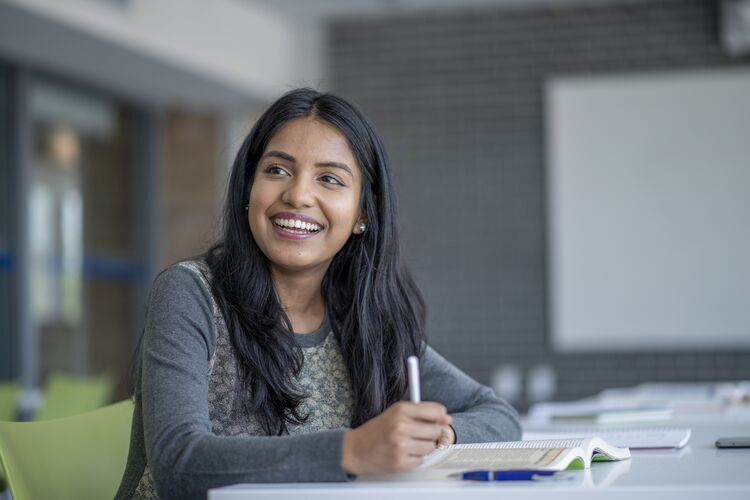 BritishCouncil's tweet image. Looking to build transnational education partnerships?
Our TNE Exploratory Grants offer up to £25,000 to help UK institutions develop transnational education projects with 14 countries.
📌 Details here: …ortunities-insight.britishcouncil.org/short-articles…
Funded by #GoingGlobalPartnerships