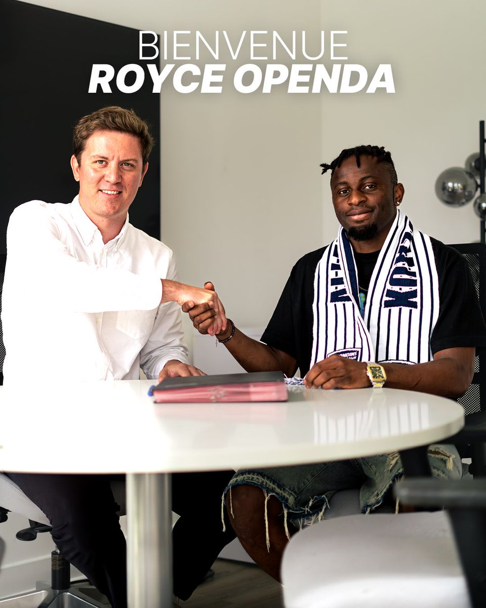 𝘽𝙞𝙚𝙣𝙫𝙚𝙣𝙪𝙚 𝙍𝙤𝙮𝙘𝙚 💙🤍

Les Girondins enregistrent l’arrivée de Royce Openda, jeune joueur passé par la réserve du FC Lorient. Âgé de 23 ans, ce piston droit possède déjà une bonne expérience en National 2 et rejoint les Marine et Blanc en provenance du FC Chambly