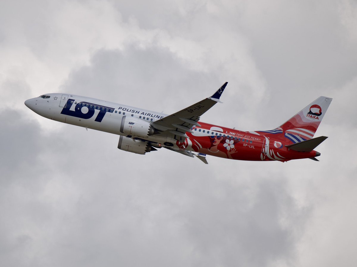 vince_dago's tweet image. B737-8 Max | SP-LVL | LOT Polish Airlines (Itaka)
GVA/LSGG🇨🇭07.07.2025