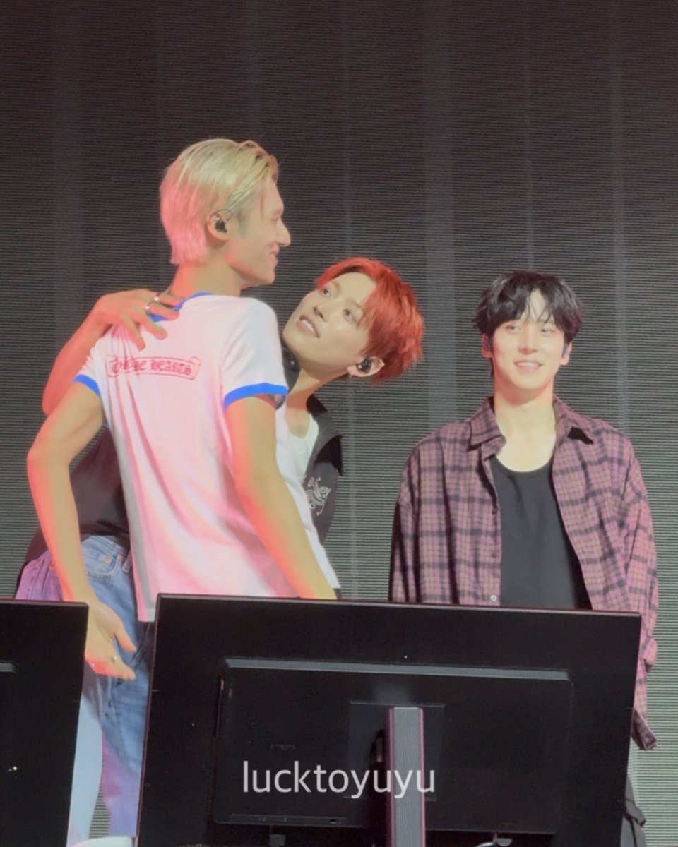 드가14 (@wherejjjjj) on Twitter photo 
