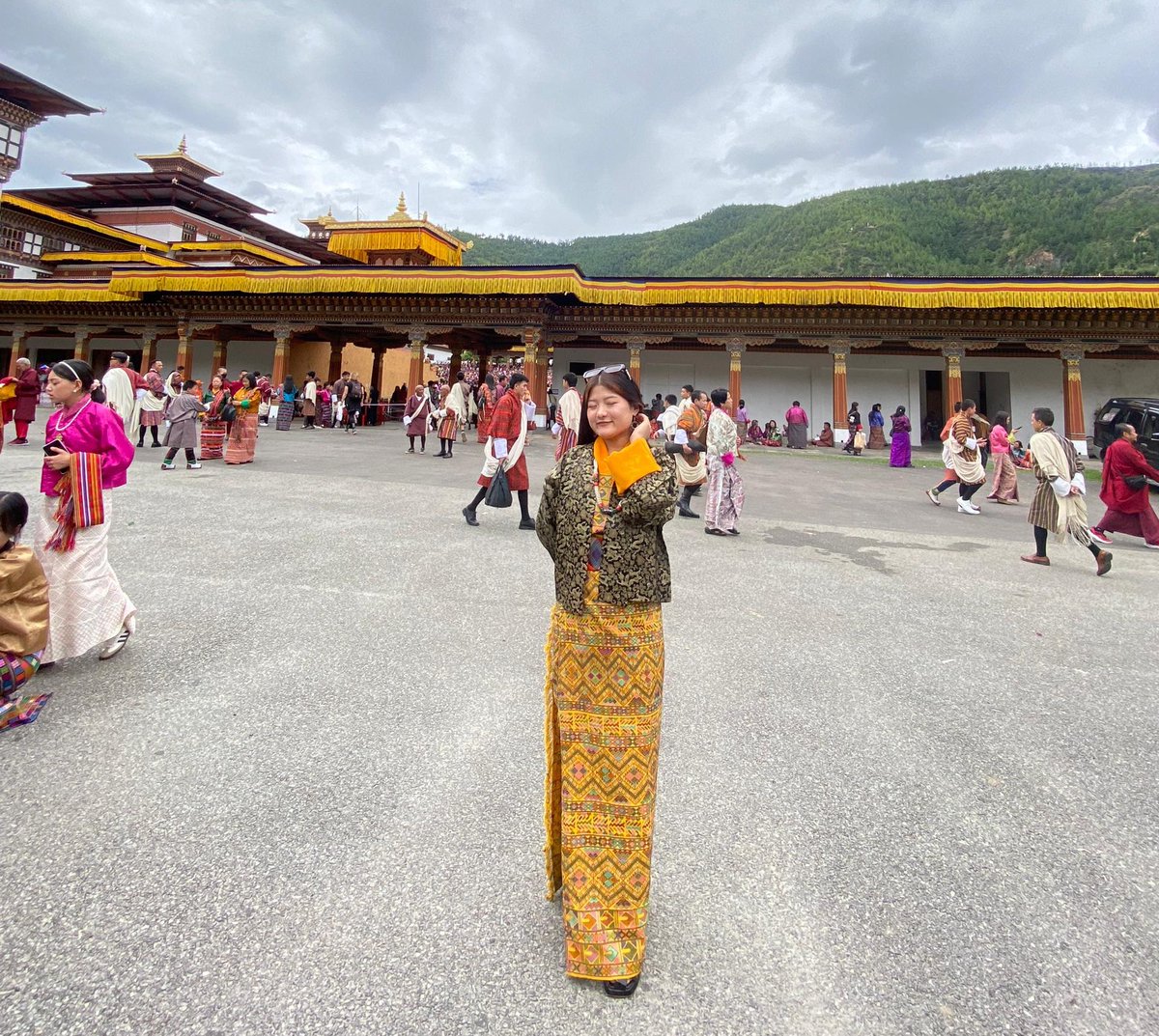 Yves Bennaïm 🌿 ∞/21ᴍ (@zlok) on Twitter photo Tshering is a Bhutanese journalist 🇧🇹. It's her birthday today, so I helped her setup her lightning wallet.
Hope you'll join me welcoming her to Bitcoin by also sending her a few sats...
Thank you!
⚡️ tsheringbhutanese@blink.sv
(NOT a scammer: we did meet in Bhutan😅) Tshering is a Bhutanese journalist 🇧🇹. It's her birthday today, so I helped her setup her lightning wallet.
Hope you'll join me welcoming her to Bitcoin by also sending her a few sats...
Thank you!
⚡️ tsheringbhutanese@blink.sv
(NOT a scammer: we did meet in Bhutan😅)