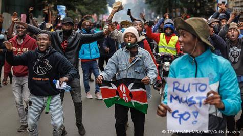 Leo ni Maandamano ya police 

Kesho ndo maandamano yetu Civilians 

Tumeelewana? 

In short 🫴Tuesday is Tuesday 

Spread the message 🎤 

If pia u agree or u have any different ideas drop them below 
#77NiNumbers