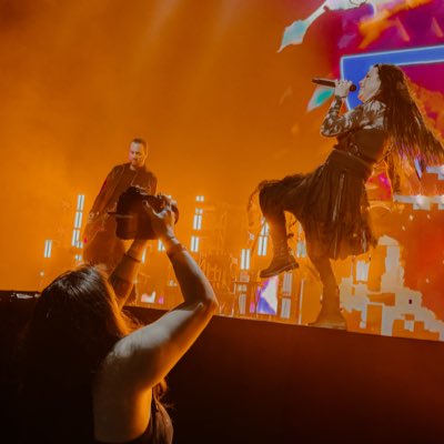 🌐: nickyhdez.com
📸: instagram.com/NickyHernandez…

#NewProfilePic #ConcertPhotographer #Photographer