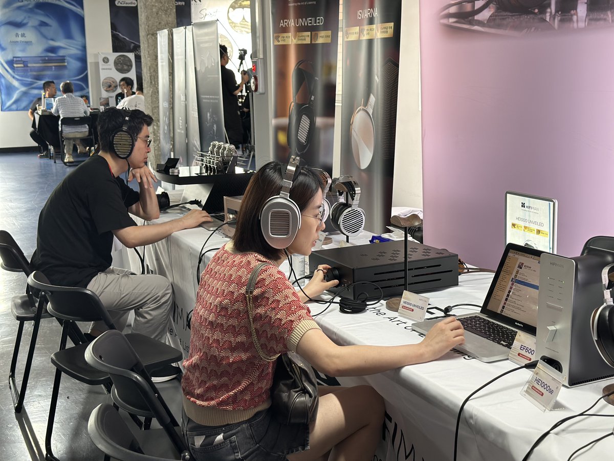 hifimanofficial's tweet photo. A big thanks to everyone who came to visit us at the PORTABLE WAVE AUDIO SHOW in Seoul, Korea last weekend! It was a wonderful experience for us and hopefully for you too. #portablewave #hifiaudio #hifiman #audiophile #headphones #hifi https://t.co/SBxQaP0E7R