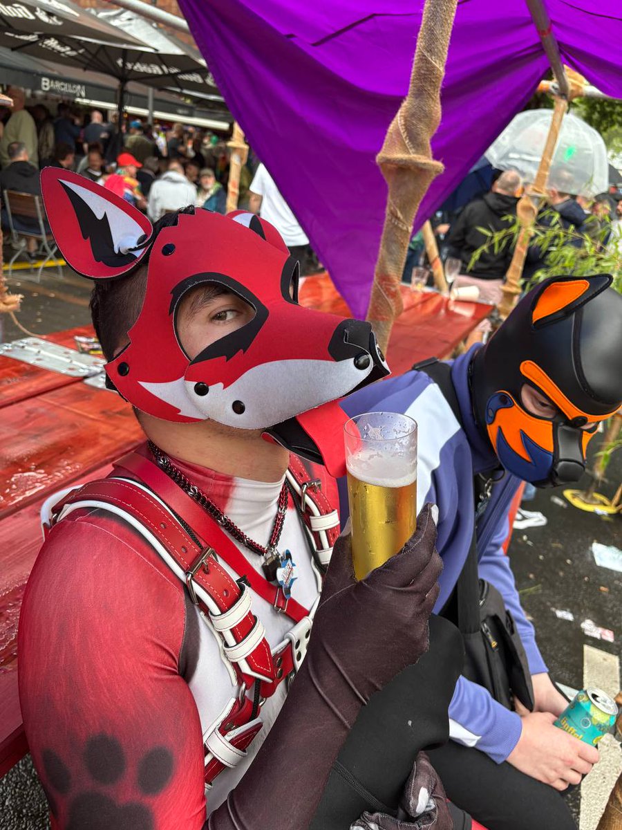 Another nice and pic of me from cologne csd

Thanks boyfriend for show all my sexy vibes 😜