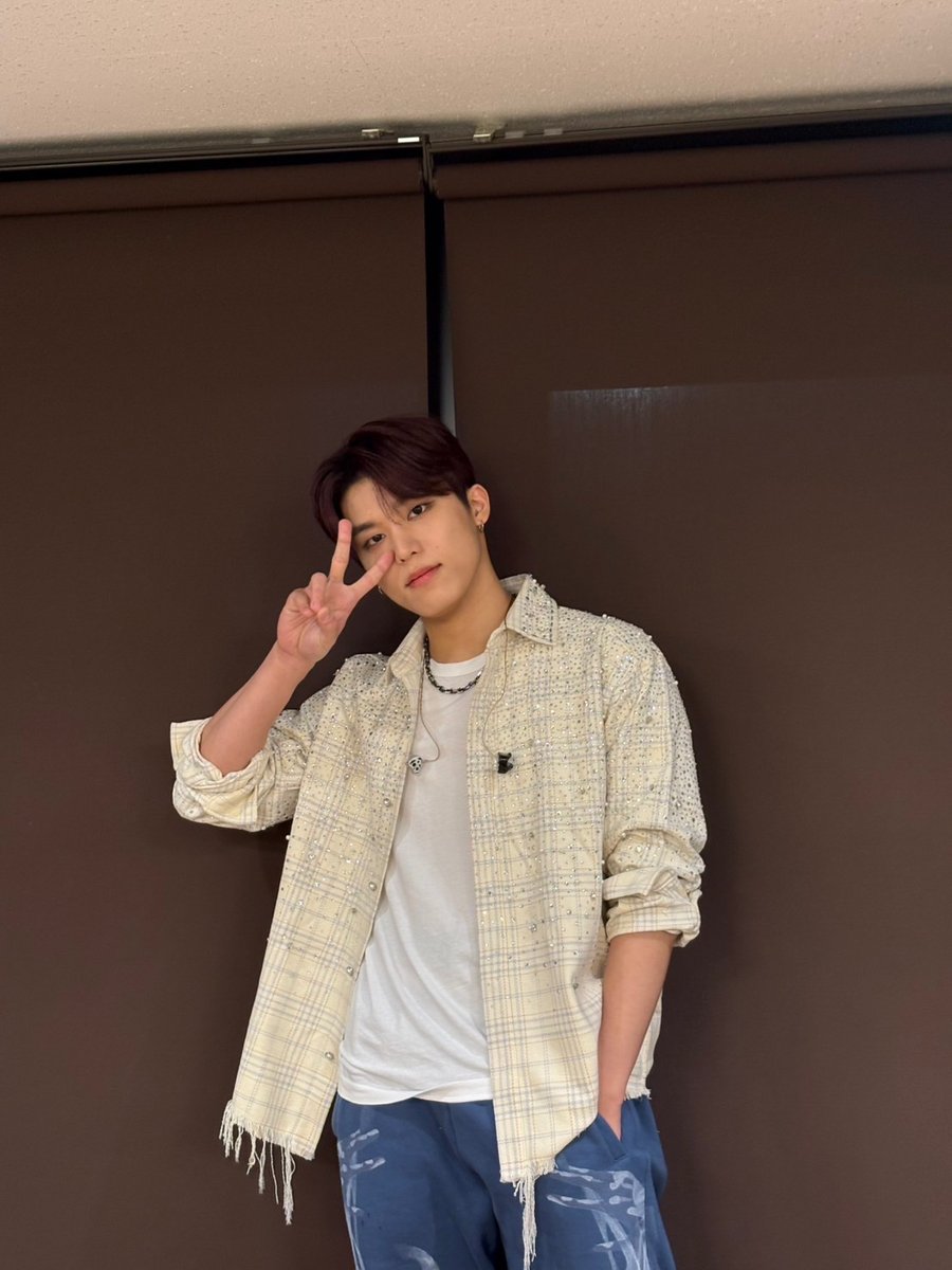 treasure_hd's tweet photo. 📸🐺 

#トレジャー #PARKJEONGWOO #박정우 #TREASURE @treasuremembers https://t.co/wIO2P77CuQ