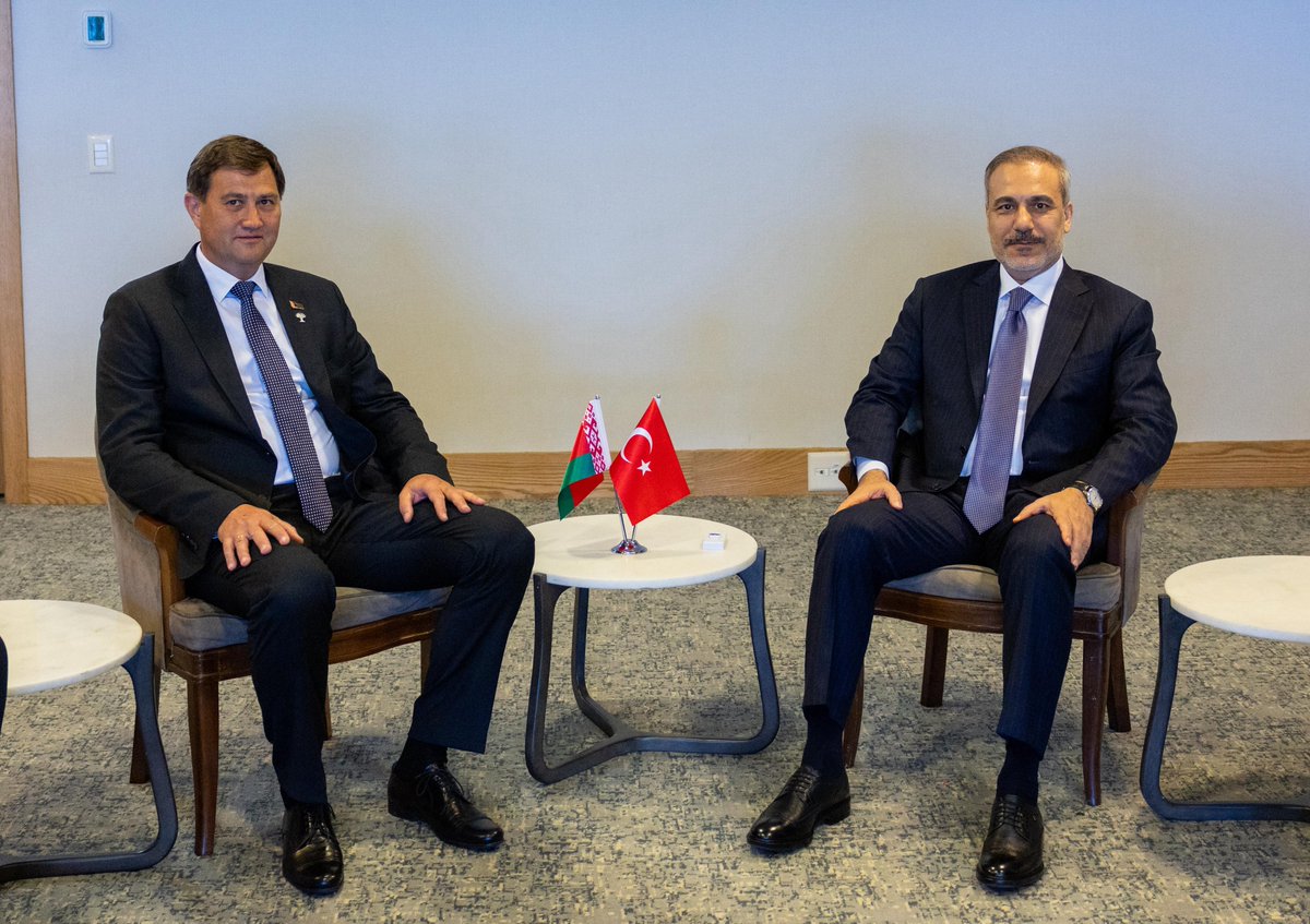 Turkish MFA (@mfaturkiye) on Twitter photo Minister of Foreign Affairs <a href="/HakanFidan/">Hakan Fidan</a> met with Maxim Ryzhenkov, Minister of Foreign Affairs of Belarus, on the margins of the 17th BRICS Summit, in Rio de Janeiro. 🇹🇷🇧🇾 Minister of Foreign Affairs <a href="/HakanFidan/">Hakan Fidan</a> met with Maxim Ryzhenkov, Minister of Foreign Affairs of Belarus, on the margins of the 17th BRICS Summit, in Rio de Janeiro. 🇹🇷🇧🇾