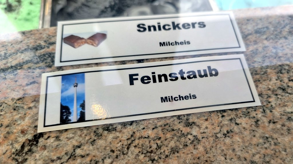 Stuttgart. In a nutshell. Äh, Eiswaffel!