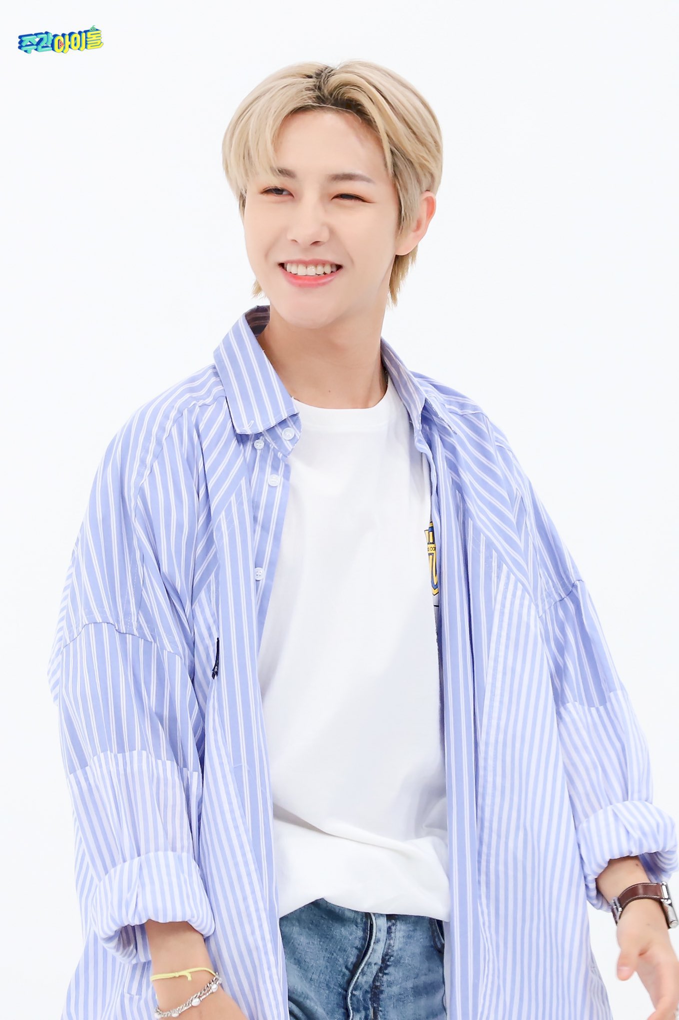 NCTDREAM ロンジュン トレカ THEDREAMSHOW 런쥔 仁俊 Dear My Yellow💛 on X: 