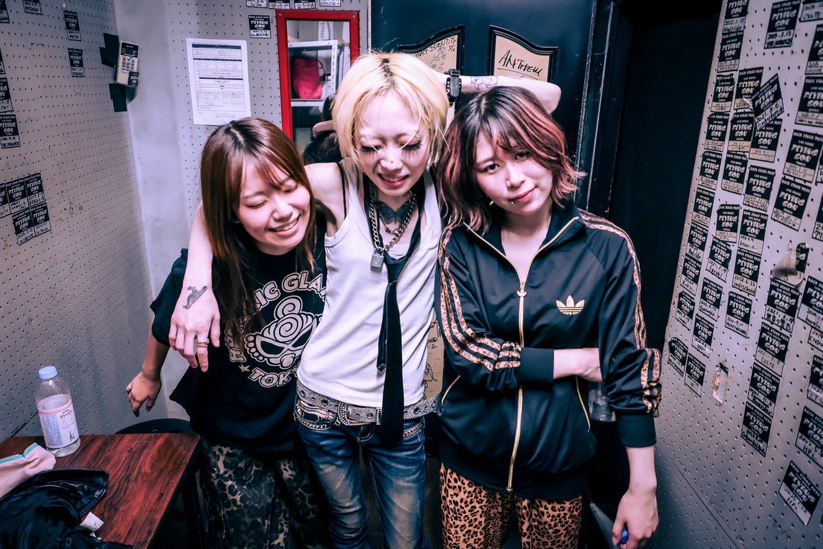 永遠をまた続きから始めようツアー
7/6 仙台FLYING SON ありがとうございました！！本当にあったかくて大好きな場所！ここが初日で本当によかったです！残りも駆け抜けていくよー！！各地待ってるね💖💖

Photo by <a href="/touchihou_luv/">ﾌﾞﾙ</a>