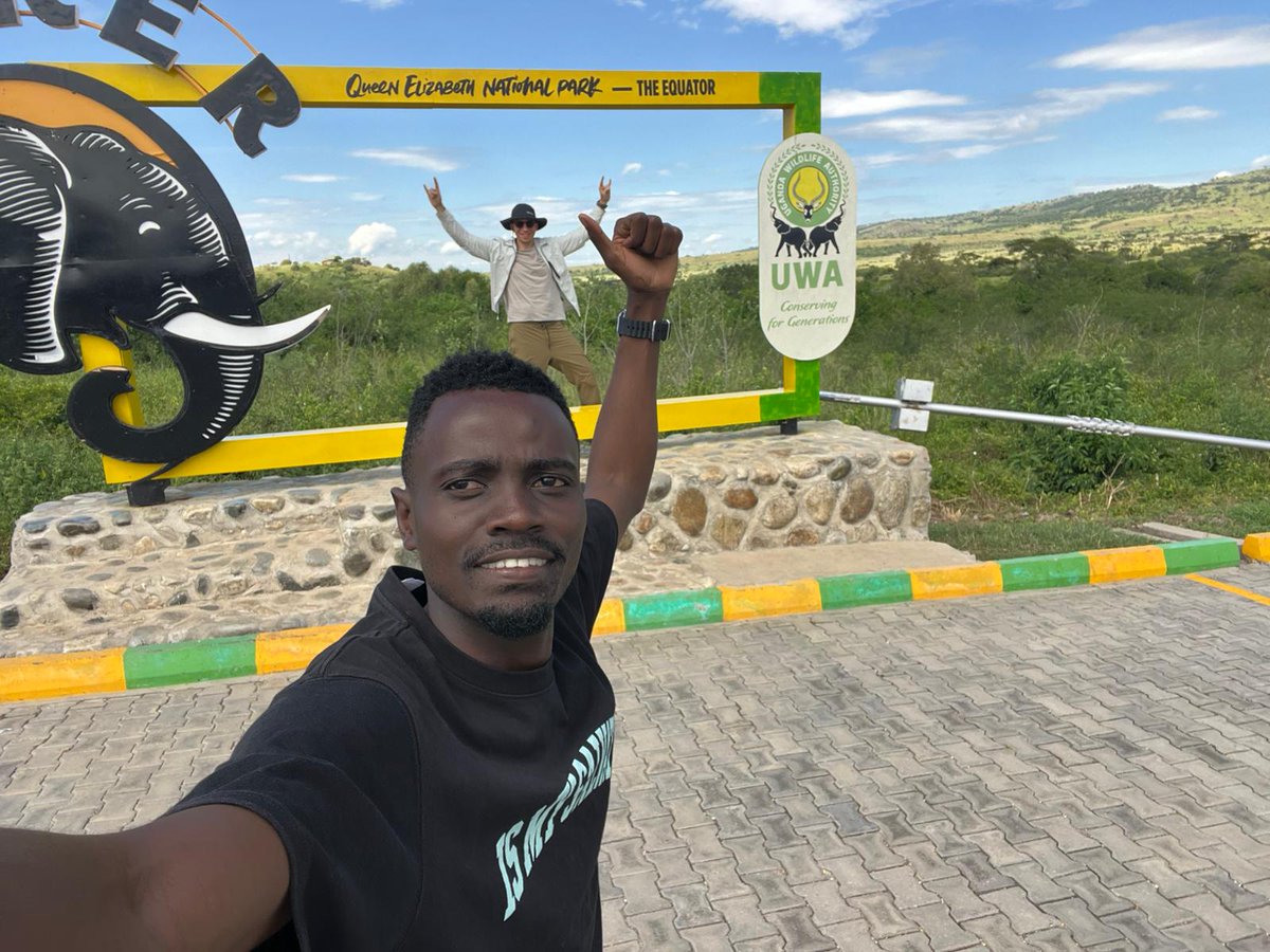 Have you ever been here?

📍The Equator, Queen Elizabeth National Park 🇺🇬 

#ExploreUganda
#UniquelyOurs