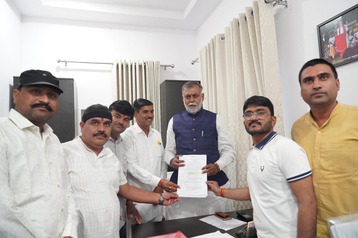 Prahlad Singh Patel ( वृक्ष से जल, जल से जीवन) tweet media