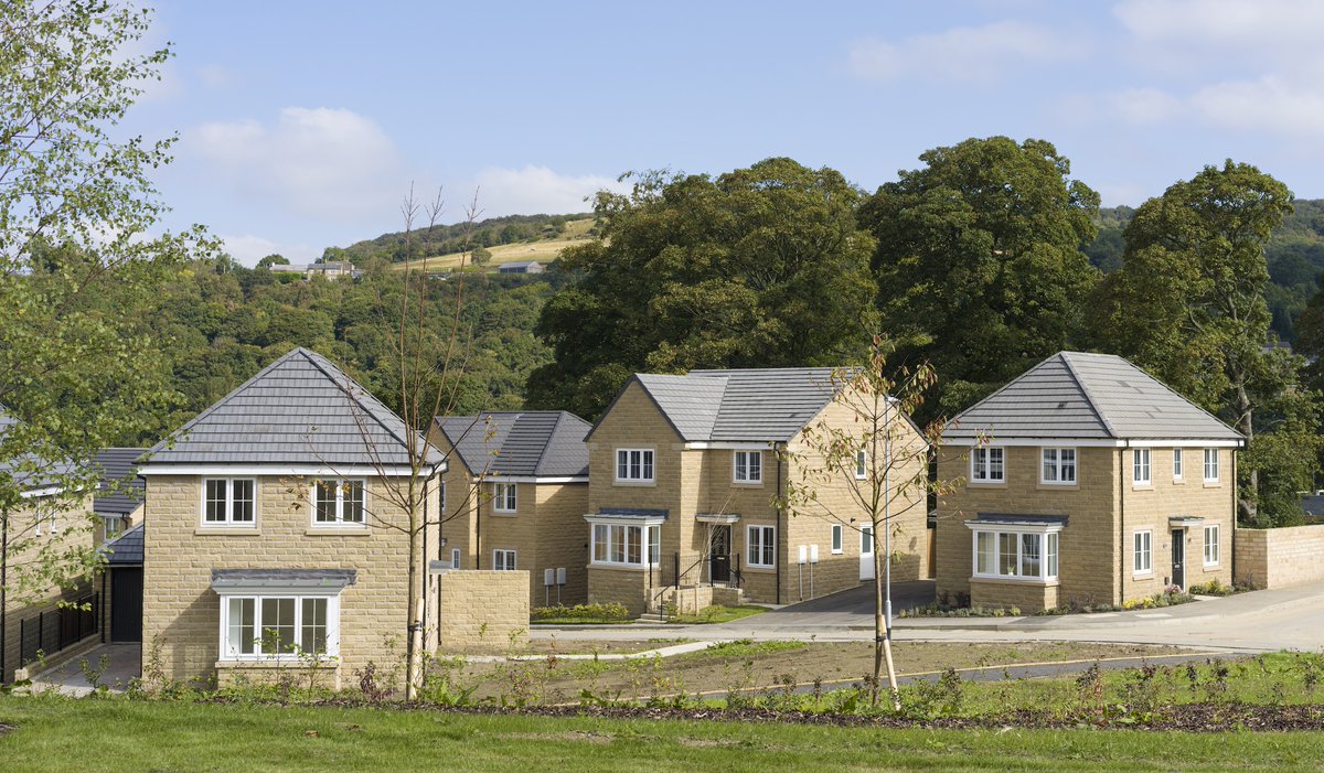 Looking for a new home in Yorkshire? 🏡

With selected homes offering deposit or stamp duty contributions, there’s never been a better time to explore our developments across the region.

Start your search now: millerhomes.co.uk/locations/york…

#YorkshireLiving #NewHomes #MovingHome