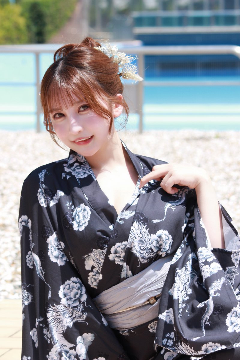 《宿チェキ発売📷´-》

夏の宿チェキが発売されました✨️
れいと夏を感じれちゃうチェキ皆さん是非お迎えしてください🎇♥️

全チェキにサイン、宛名、落書き付きです！
チェキの枚数特典もあるので、3枚目ご確認ください！

https://t.co/qSXX6DhNBd https://t.co/ALMpNTTmgG