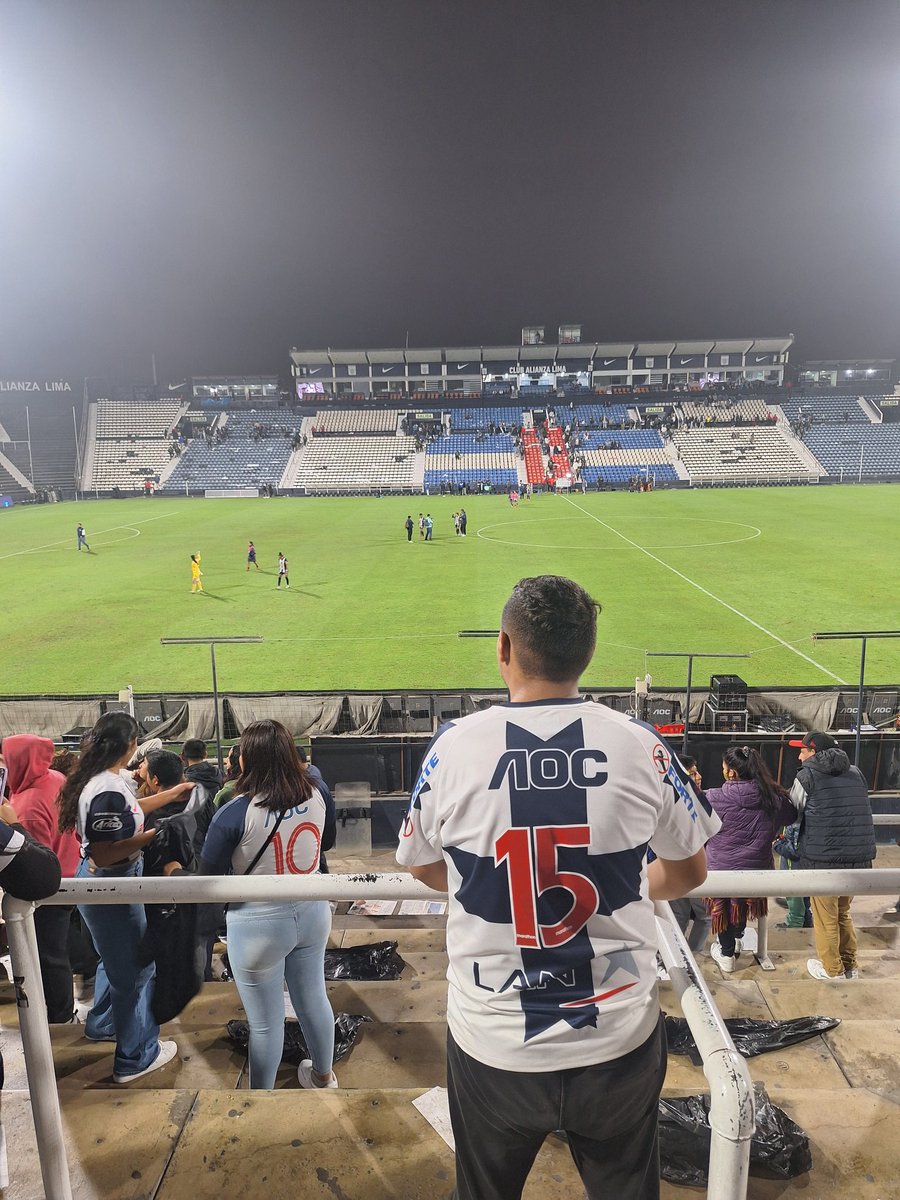 𝑳𝑶 𝑴𝑬𝑱𝑶𝑹 𝑫𝑬 𝑴𝑰 𝑽𝑰𝑫𝑨 𝑬𝑺 𝑬𝑺𝑻𝑨𝑹 𝑨 𝑻𝑽 𝑳𝑨𝑫𝑶 𝑴𝑰 𝑨𝑳𝑰𝑨𝑵𝒁𝑨 𝑳𝑰𝑴𝑨 💙🤍💙 #AlianzaLima #AlianzayFé <a href="/Walo_1901/">Walo</a> <a href="/romina_vignolo/">Romina Vignolo</a> <a href="/azucenapereda09/">Azucena Pereda Treviños</a> <a href="/ClubALoficial/">Club Alianza Lima</a>
