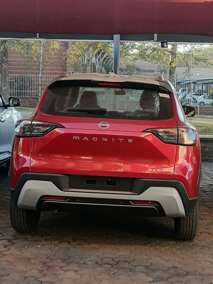 The Nissan Magnite EZ-Shift is a variant of the Nissan Magnite that offers the convenience of an automatic with the cost-effectiveness and fuel efficiency of a manual.
Contact us on 0774553391 for more information.
nissancloverleafmotors.co.zw/new-vehicles/b…
#NissanCloverLeafMotors #NissanMagnite