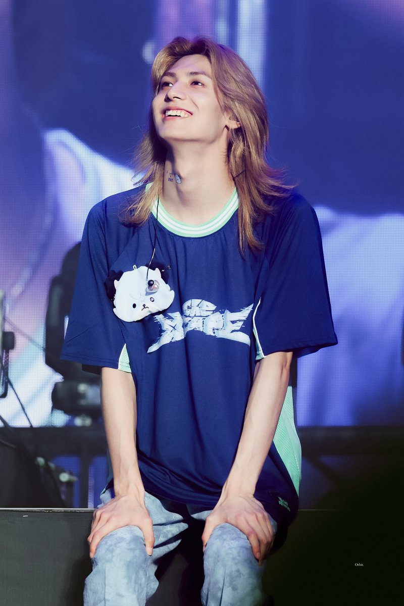 𝐎𝐫𝐛𝐢𝐭. tweet media