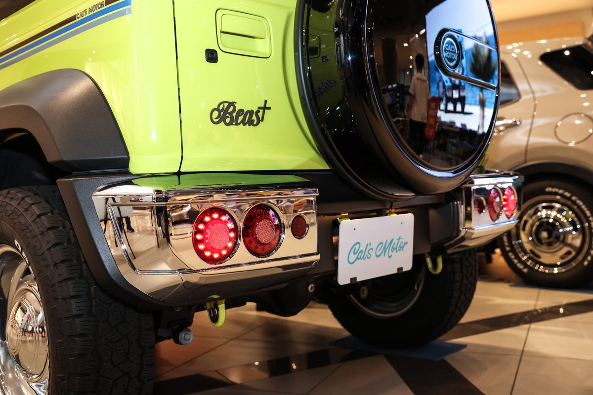 ALPINE_JP's tweet photo. Beasのクラシックフェイスが、
ボディキット単体で買えるようになりました🌴
Cal'sMotor流カスタム、あなたのジムニーにも。
▶https://t.co/0FAEsHc6wR
#ジムニー #カスタムパーツ #CalsMotor #BEAS https://t.co/xWH15lwsRy