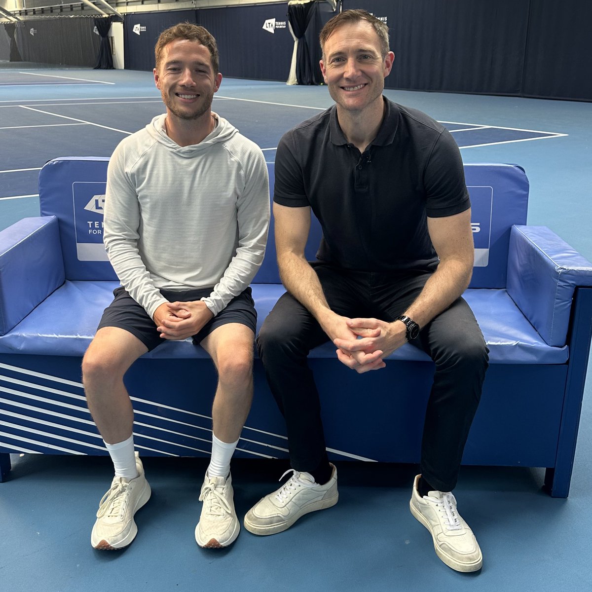 JohnWatsonSport's tweet image. Continuing to push the boundaries in Wheelchair tennis…
With a huge 33 Grand Slam titles to his name @alfiehewett6 tells @BBCBreakfast how he’s not done yet.
We’ve been hearing from him ahead of the defence of his Wimbledon titles tomorrow…
#bbcbreakfast #wimbledon